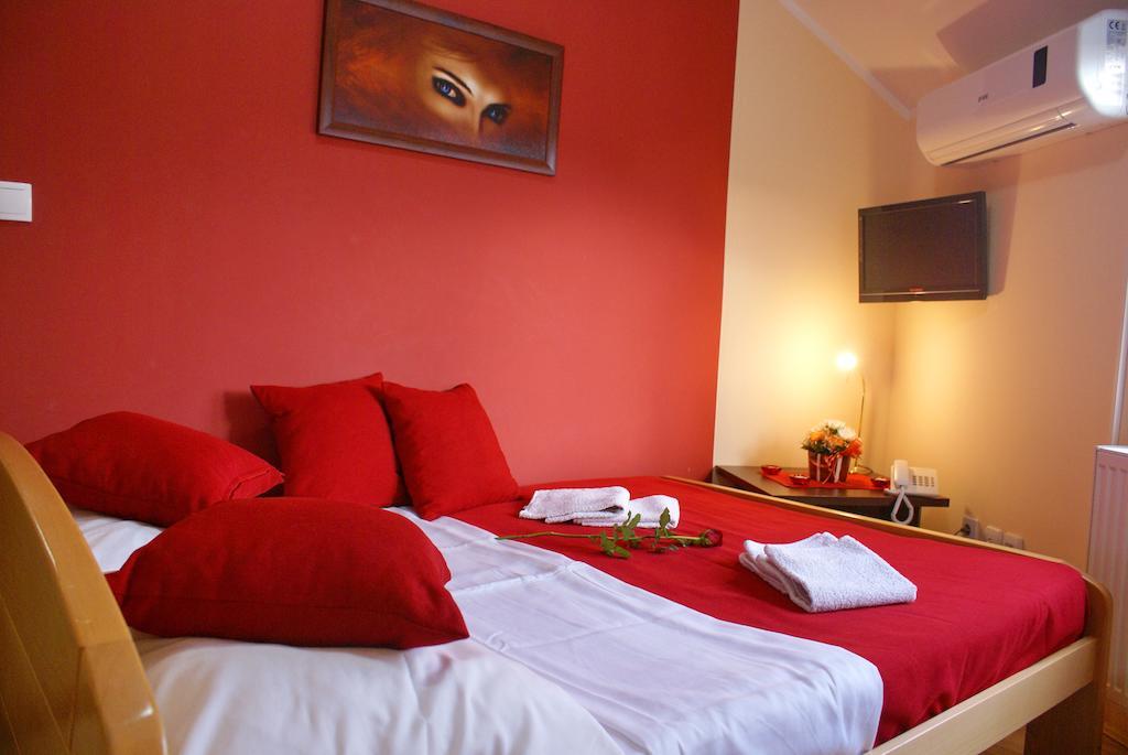 Guest House Villa Mir Kragujevac Bilik gambar